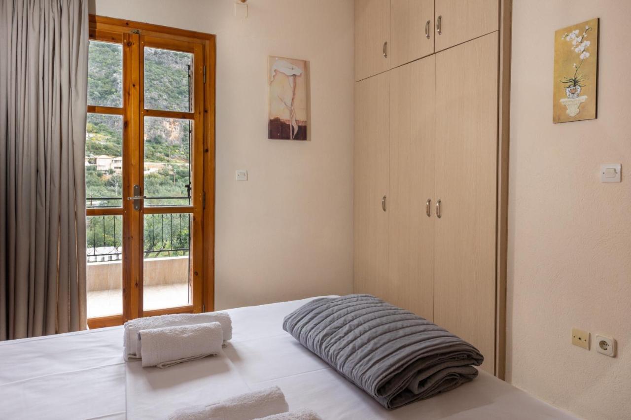 Paradeisos Kardamyli Exterior foto