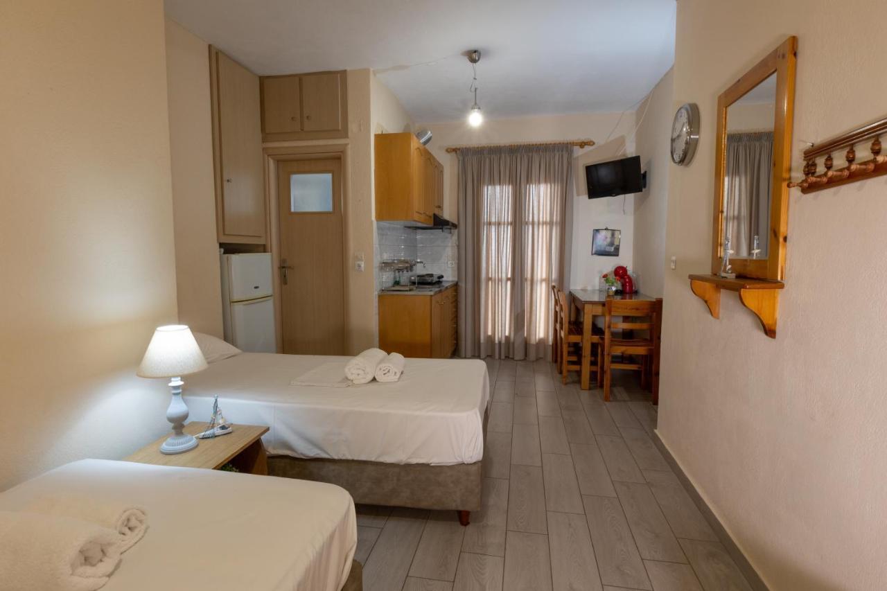 Paradeisos Kardamyli Exterior foto