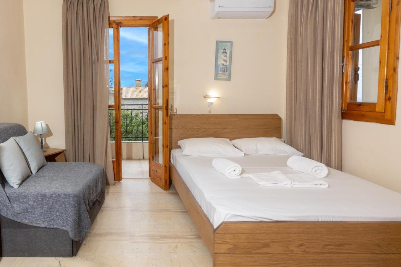 Paradeisos Kardamyli Exterior foto