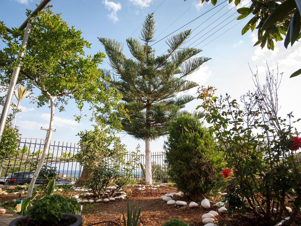 Paradeisos Kardamyli Exterior foto